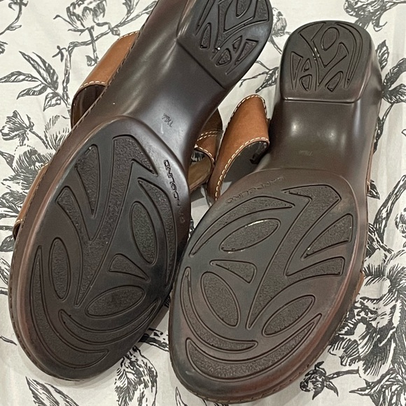 Bandolino Tan Women's Sandals - Picture 2 of 6